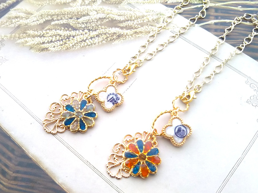 【刀剣乱舞】伯仲コンビ　ステンドグラス風バッグチャーム