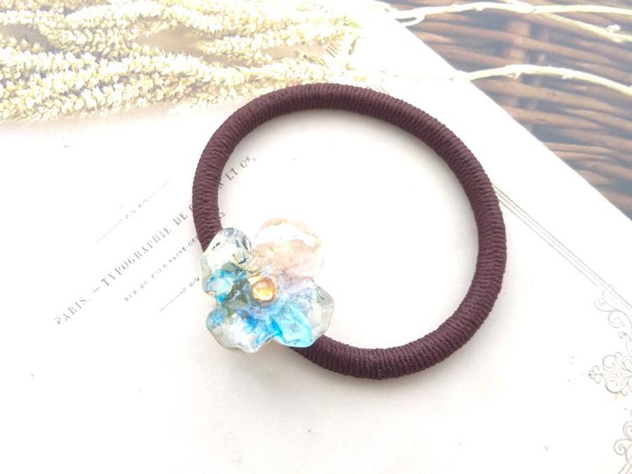 ☆ヘアゴム ブローチ☆♡ニャンコだらけヘアクリップ♡