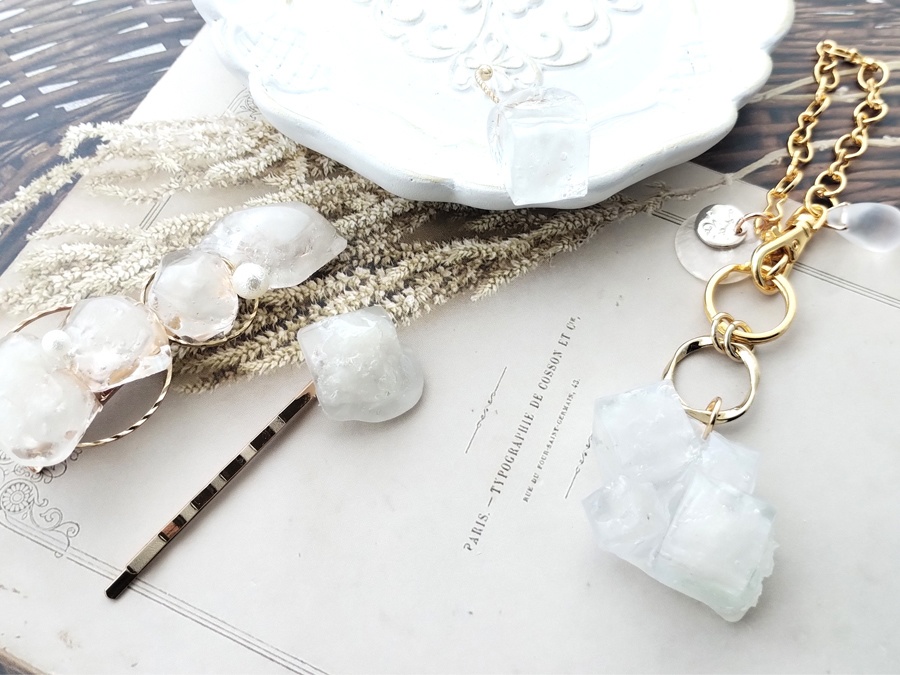 涼氷アクセサリー　バッグチャーム・ヘアクリップセット・リング