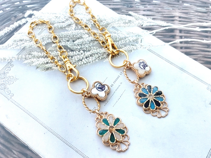 【刀剣乱舞】伯仲コンビ　ステンドグラス風バッグチャーム