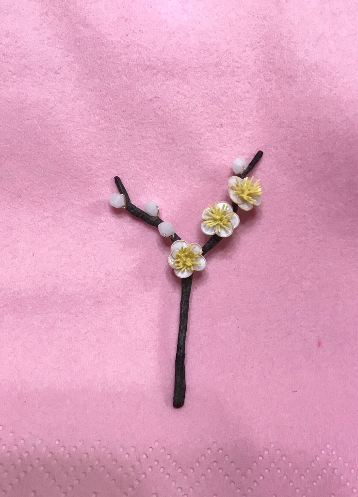 【白梅】