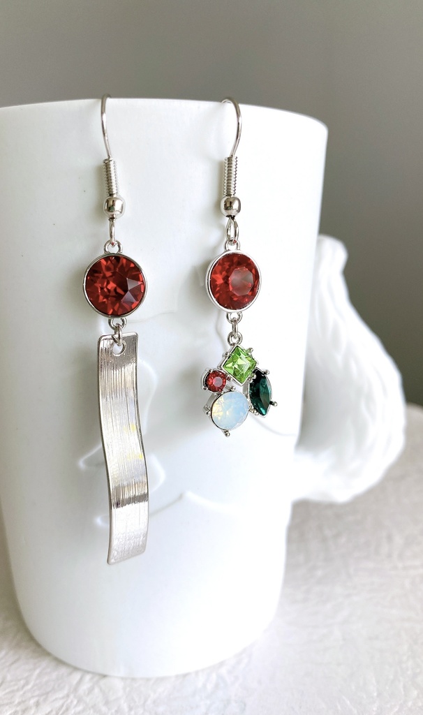 刀剣男士イメージピアス【豊前江】