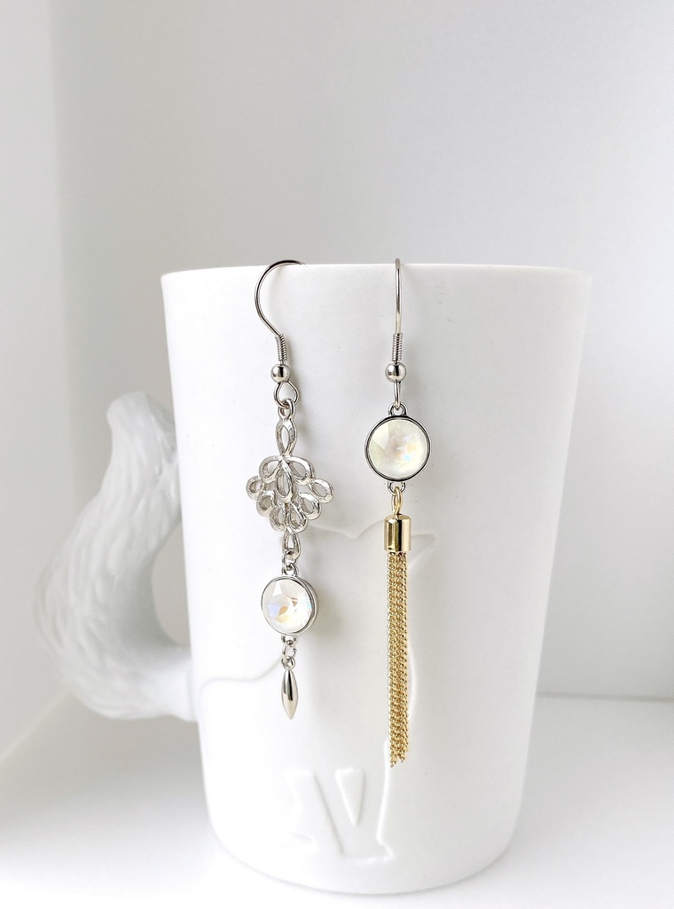 刀剣男士イメージピアス【鶴丸国永】