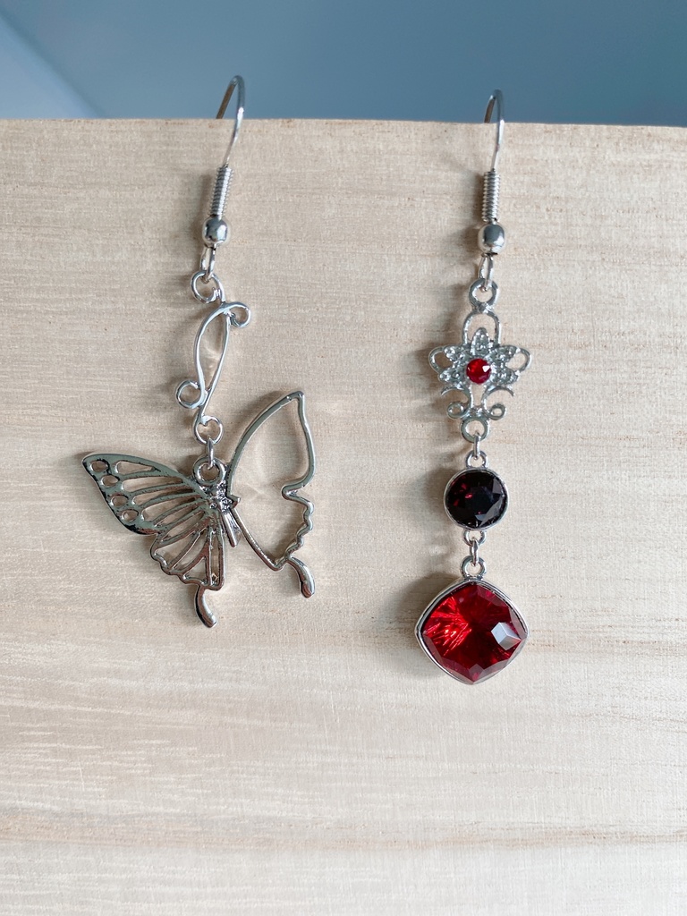 刀剣男士イメージピアス【大包平】