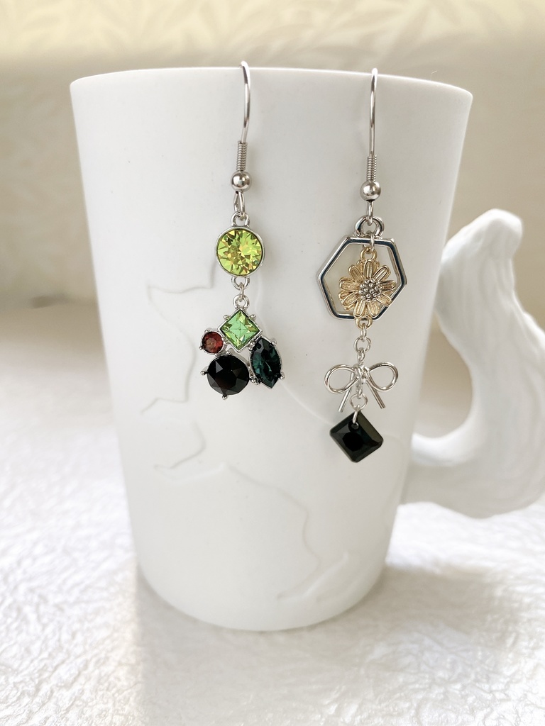 刀剣男士イメージピアス【篭手切江】