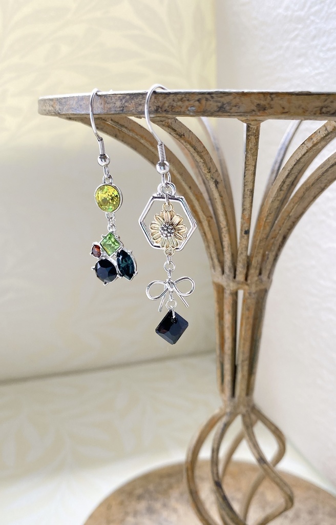 刀剣男士イメージピアス【篭手切江】