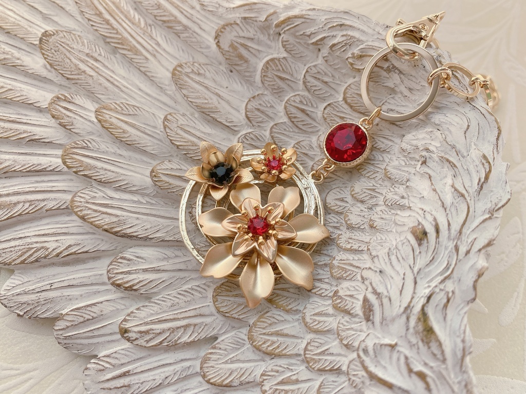 バッグチャーム【始まりの5振り】