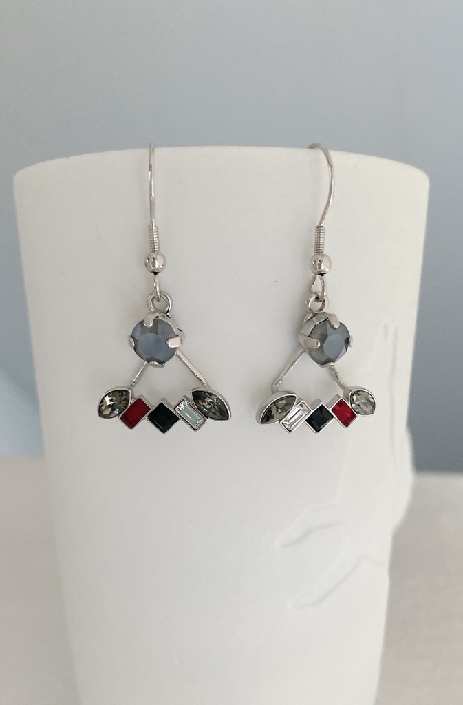 刀剣男士イメージピアス【孫六兼元】