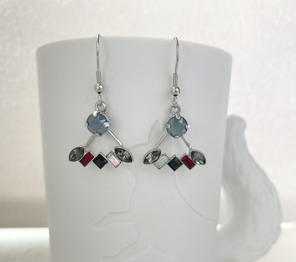 刀剣男士イメージピアス【孫六兼元】