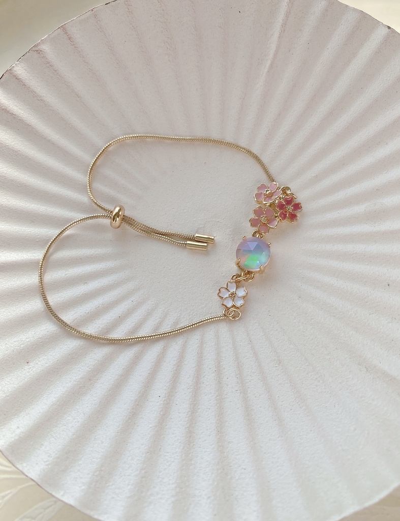 領域のブレスレット