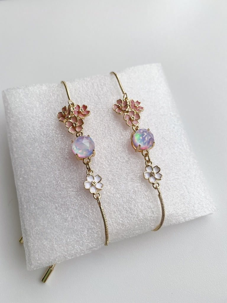 領域のブレスレット