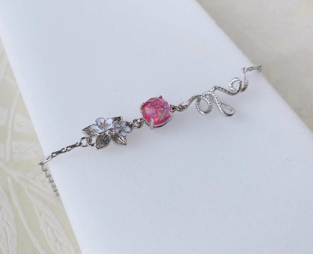 領域のブレスレット