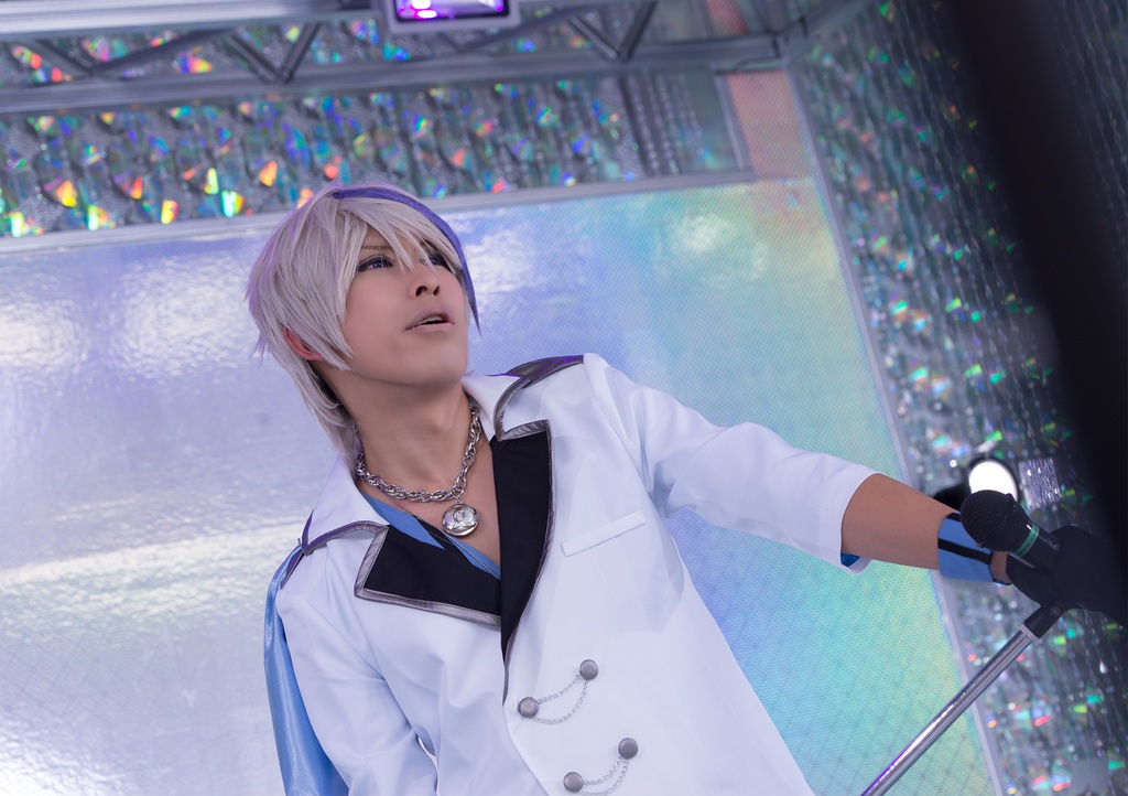 PAINS COSPLAY PHOTOBOOK "SPOILS #3" - about an IDOL who was a swindler -