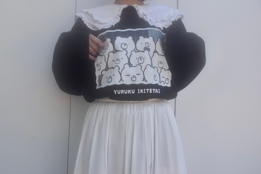 YURUKU IKITETAI🖤ロンT