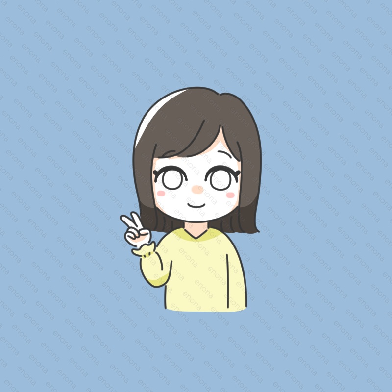 ピースをしたイエローVネック女の子