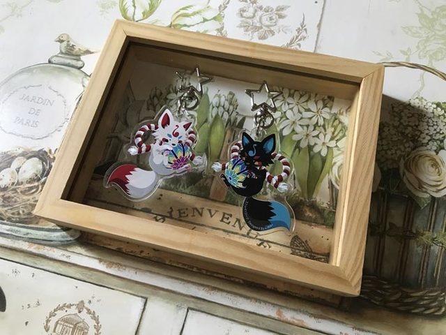 妖狐と鞠2のアクリルキーホルダー（白）