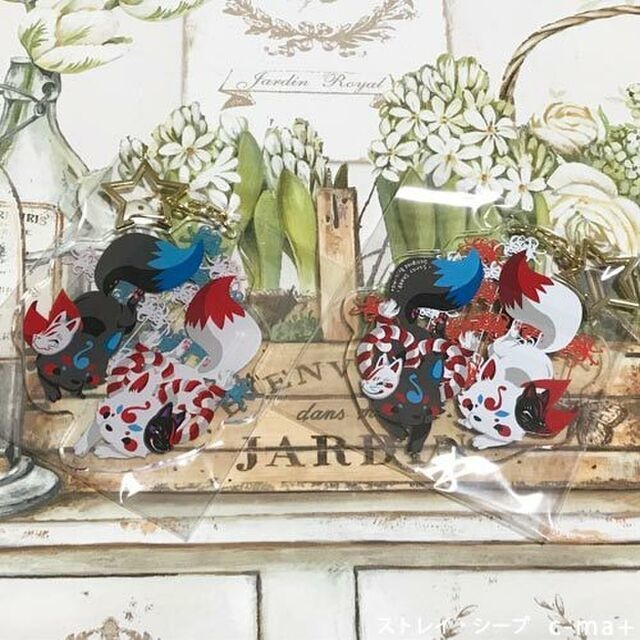 妖狐、柴犬、猫のアクリルキーホルダーとウッドキーホルダー