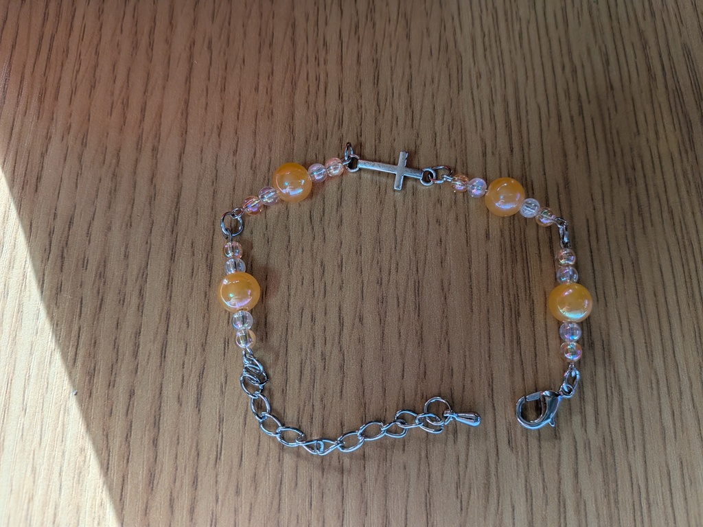 推し活十字架ブレスレット(オレンジ)