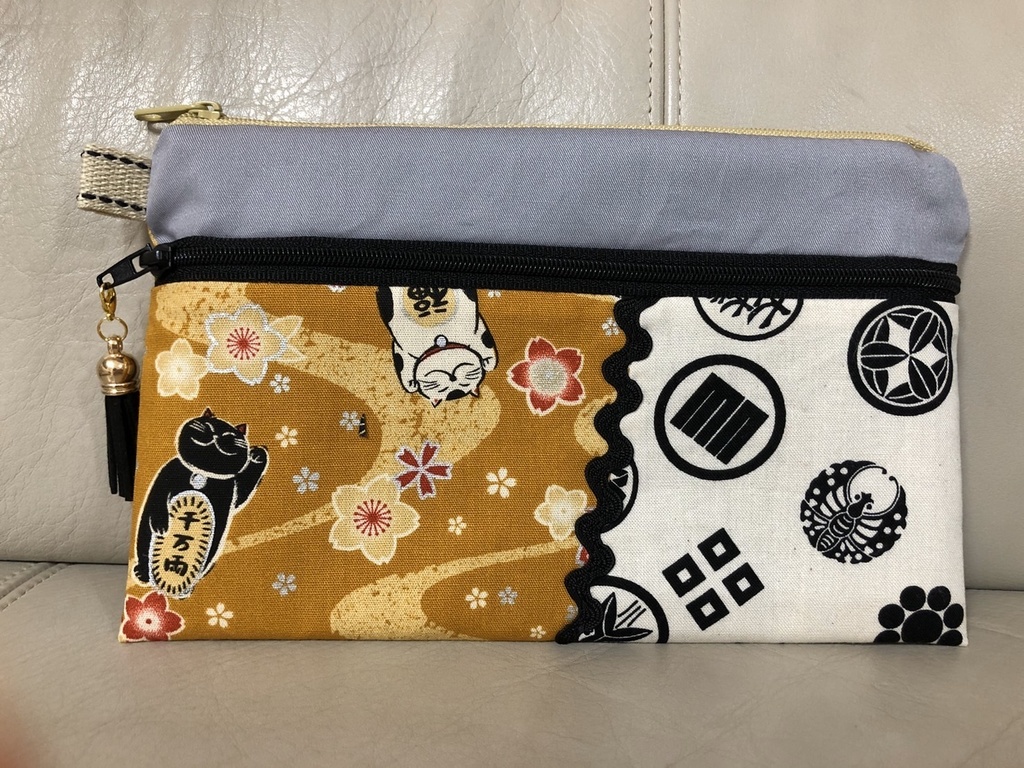 とうらぶダブルファスナーポーチ -小狐丸-