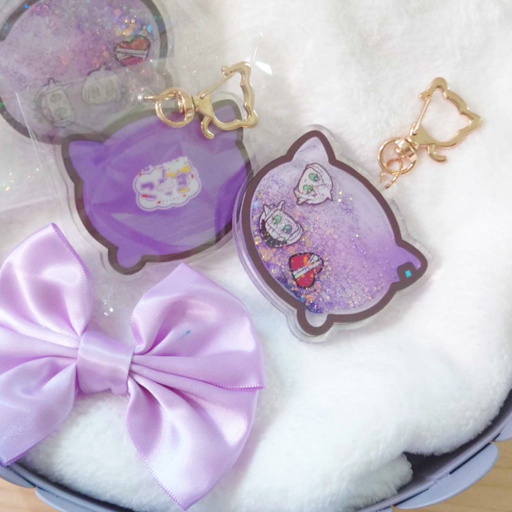紫猫グリッターオイルアクキー