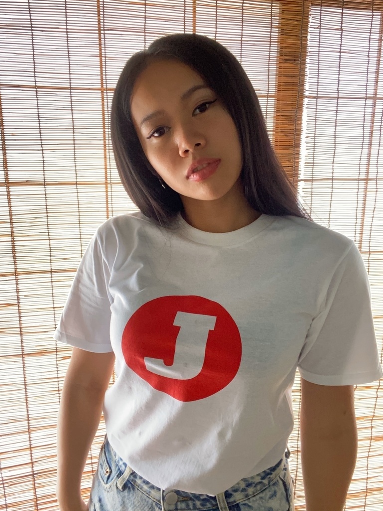 Juna Serita オリジナルTシャツ