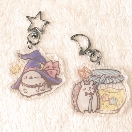 星と月のアクリルキーホルダー