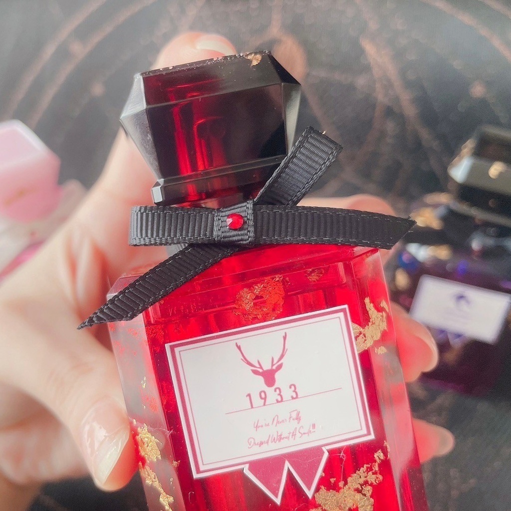 【ハズビンホテル】香水瓶【概念】