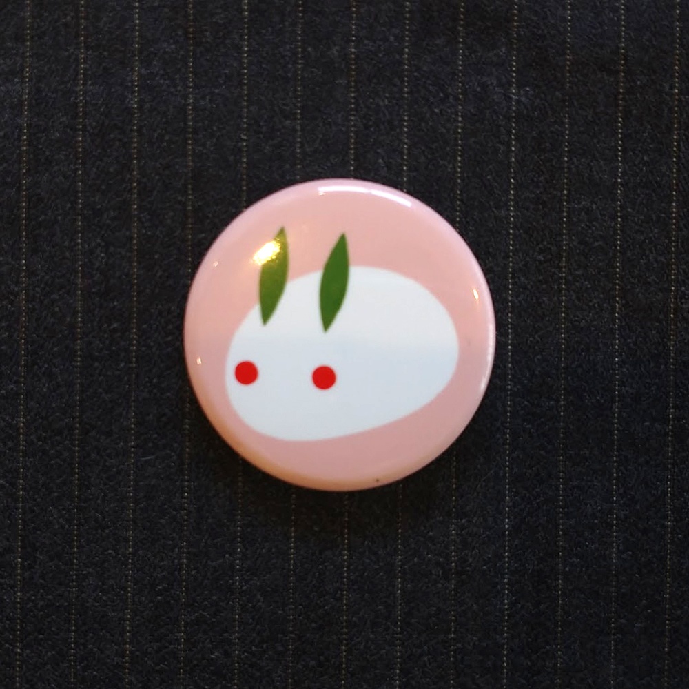materia 缶バッジ