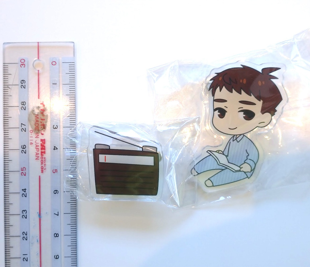 少年&ラジオ アクリルバッジ