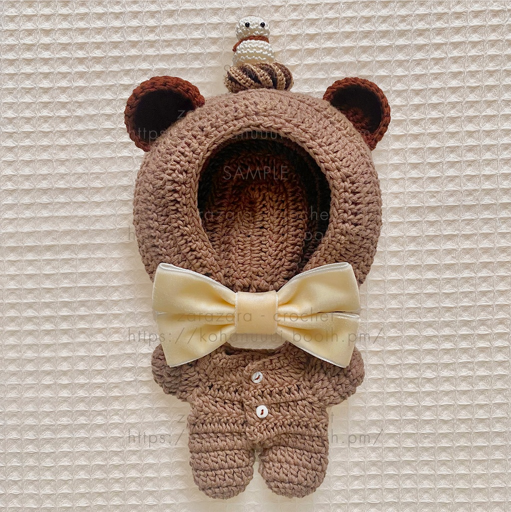 くまちゃんのおようふく🧸🍫ブッシュドノエル