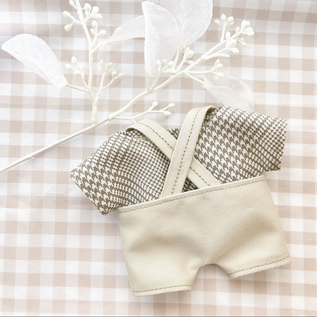 ベージュチェック