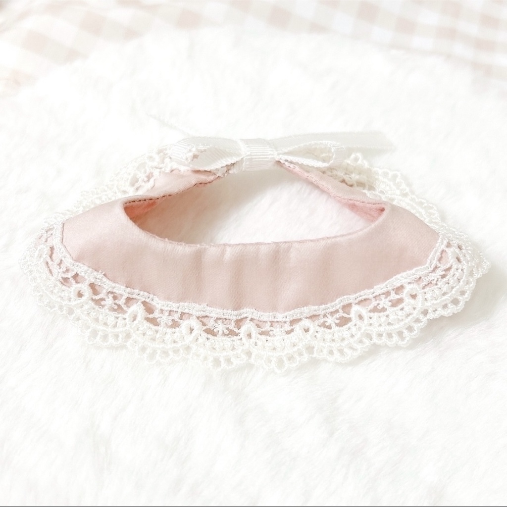 ピンクリボンレース襟