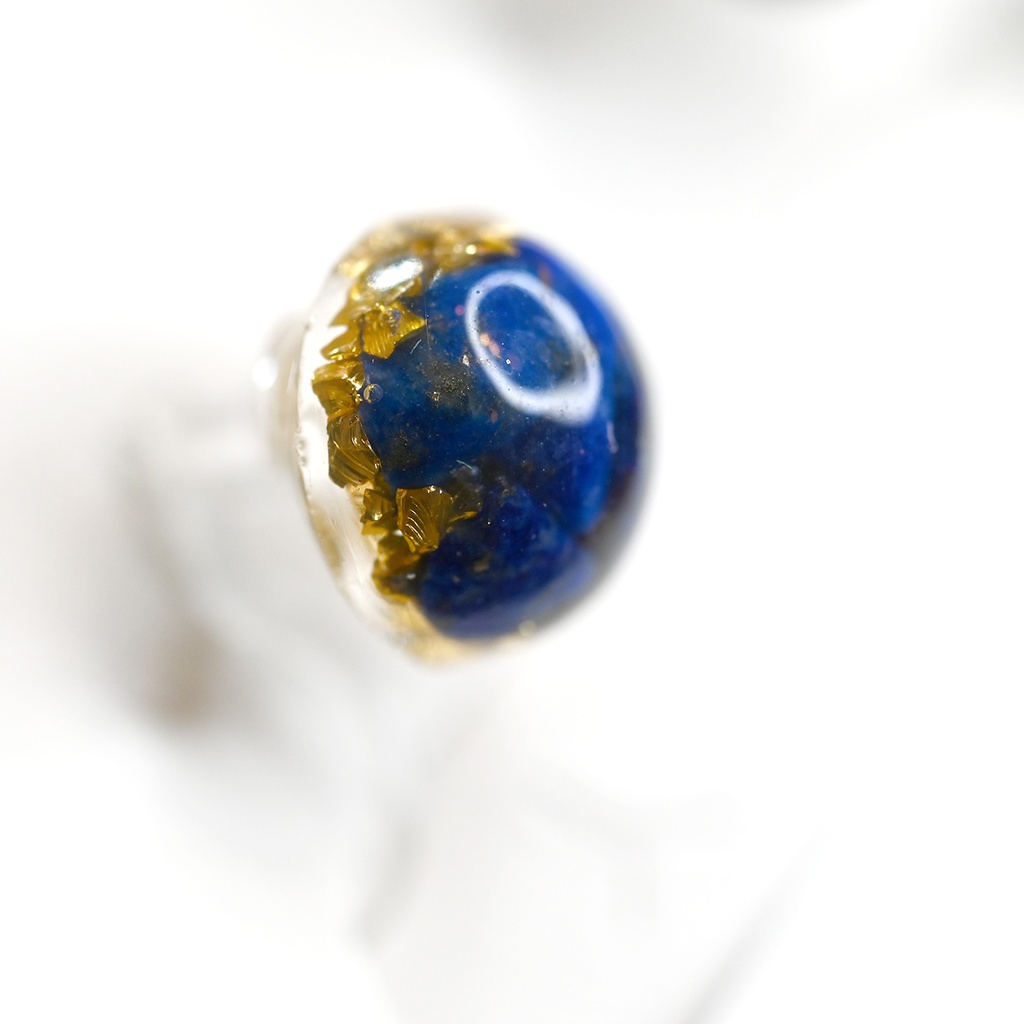 ラピスラズリ　ノンホールピアス