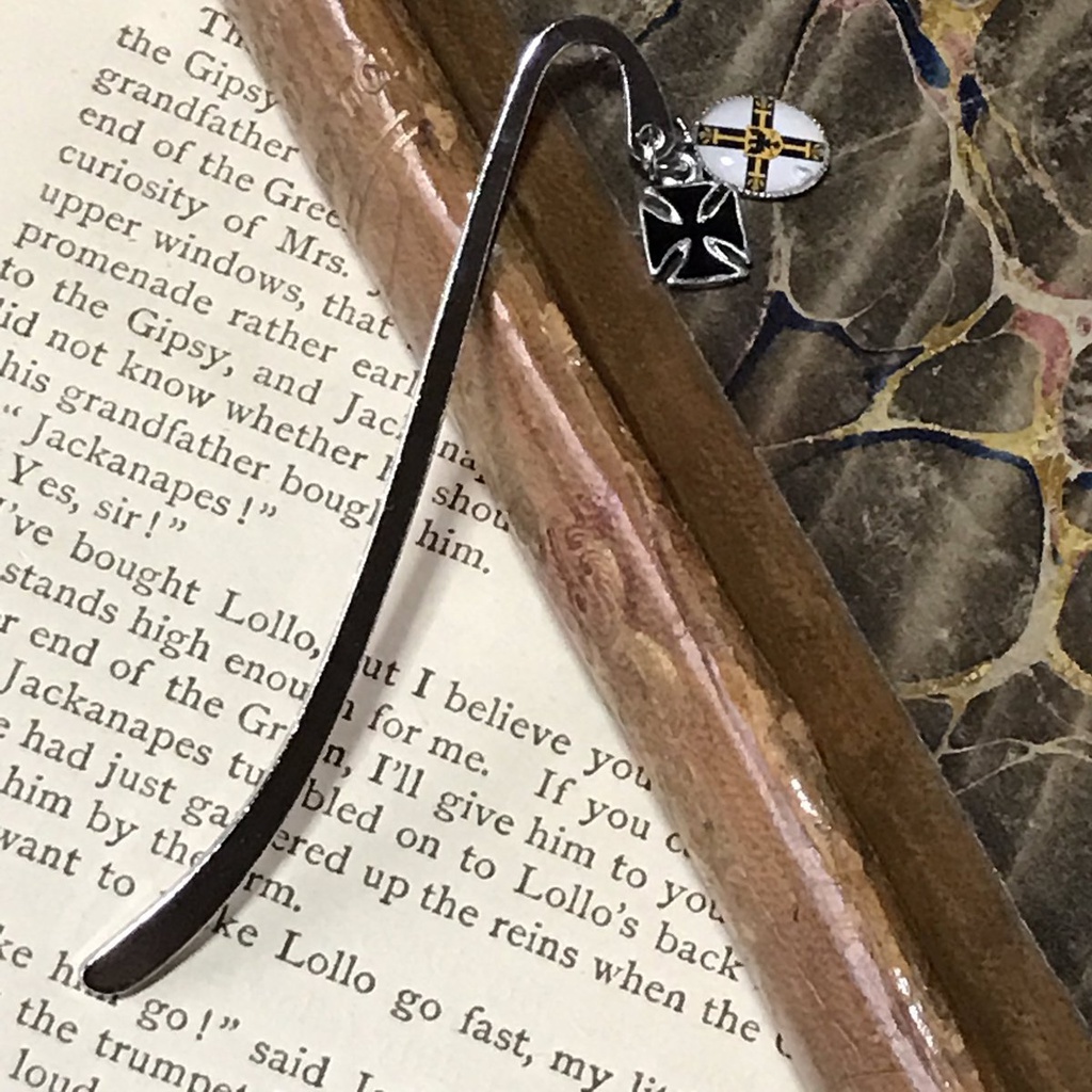 ドイツ騎士団国旗のブックマーカー①