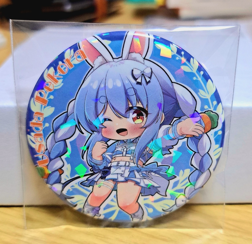 兎田ぺこら カラーライズ衣装缶バッジ