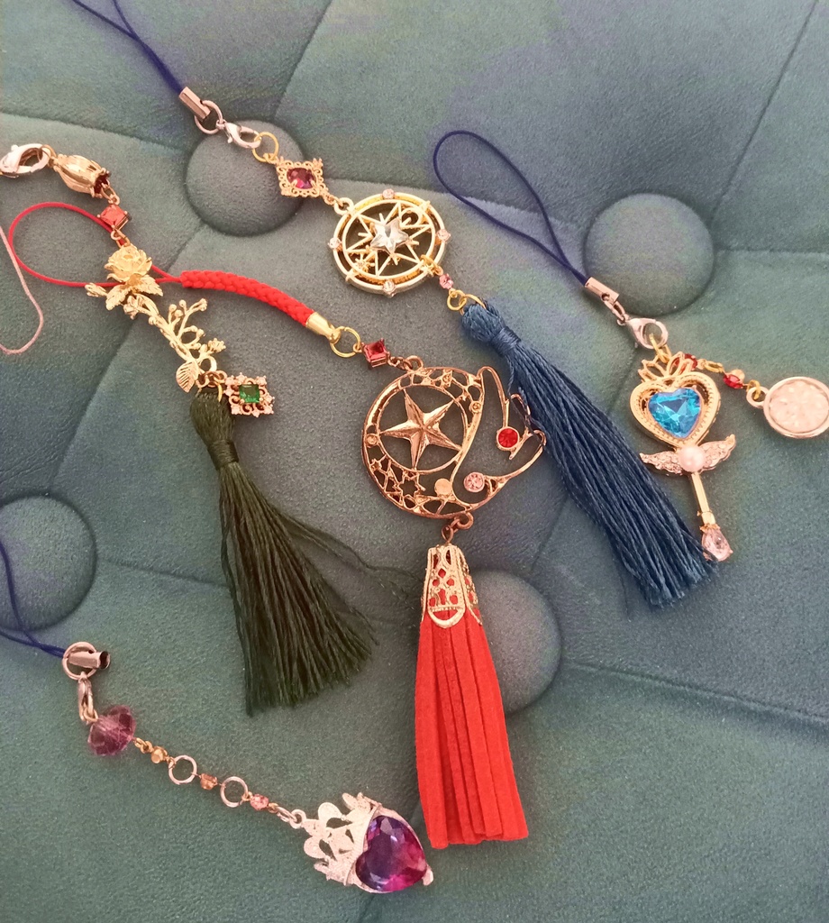 魔法少女イメージチャーム「イノセント・ジェム」