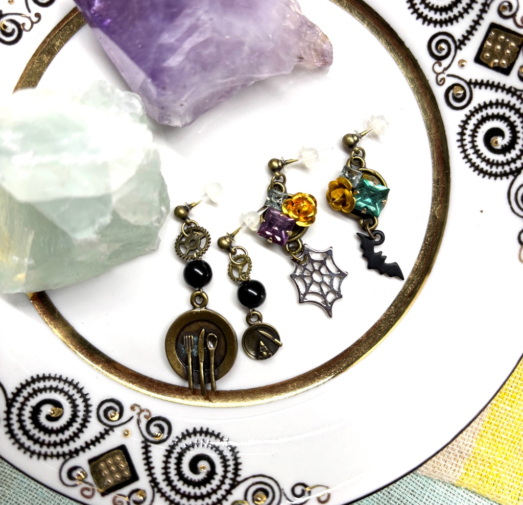 ハロウィンピアスセット