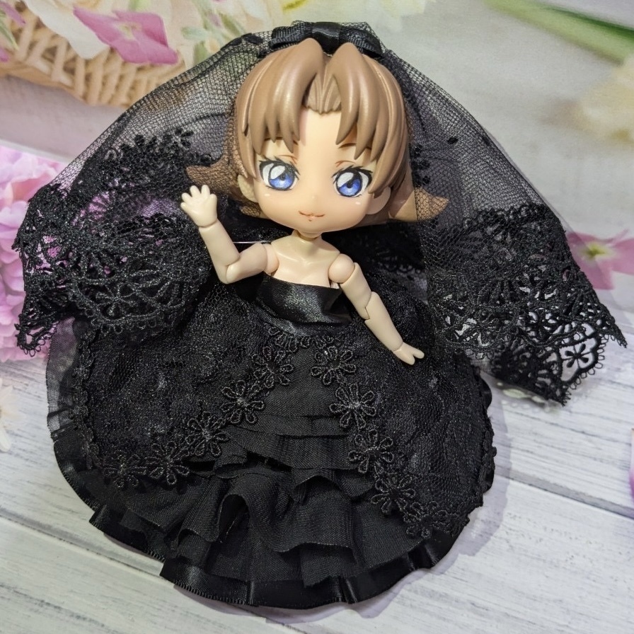 妖精のブラックウェディング(裾にツヤあり)オビツ11・ねんどろいどどーる