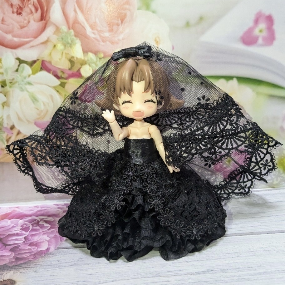 妖精のブラックウェディング(裾にツヤなし)オビツ11・ねんどろいどどーる