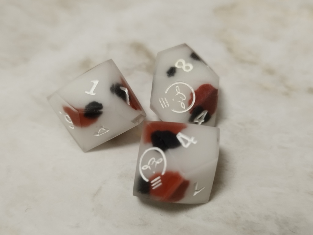 D10三毛猫ダイス