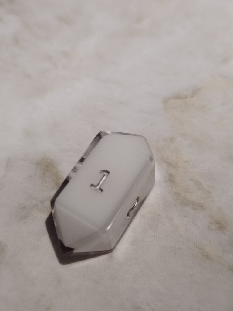 ジオードダイス【柘榴】