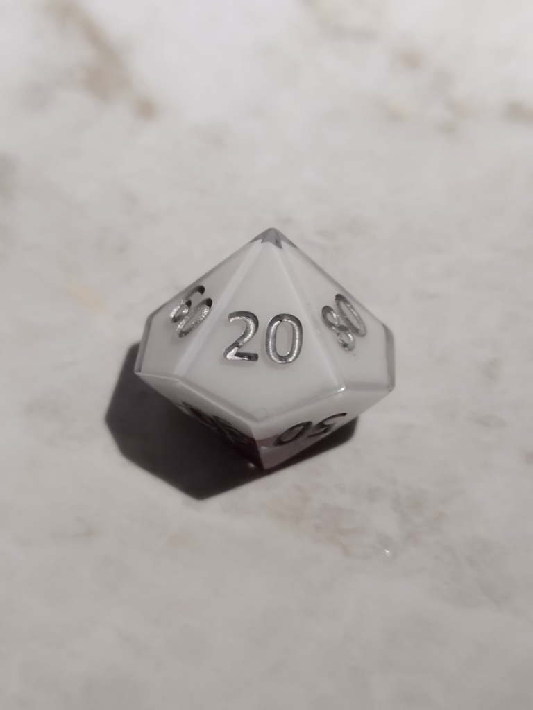 ジオードダイス【柘榴】