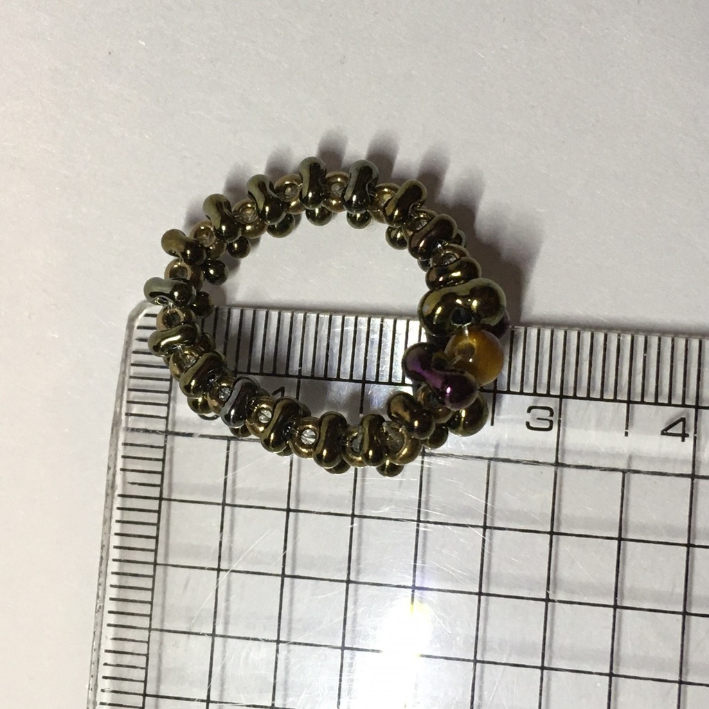 タイガーアイとファルファーレのビーズリング