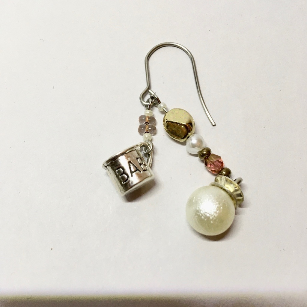 ティーセットのピアス(サージカルステンレス・イヤリング交換可)