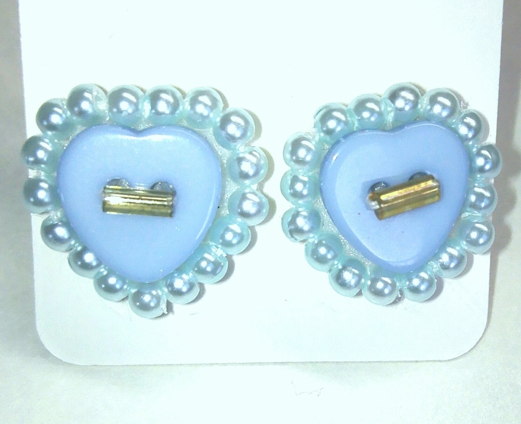 ラビッツイメージピアス