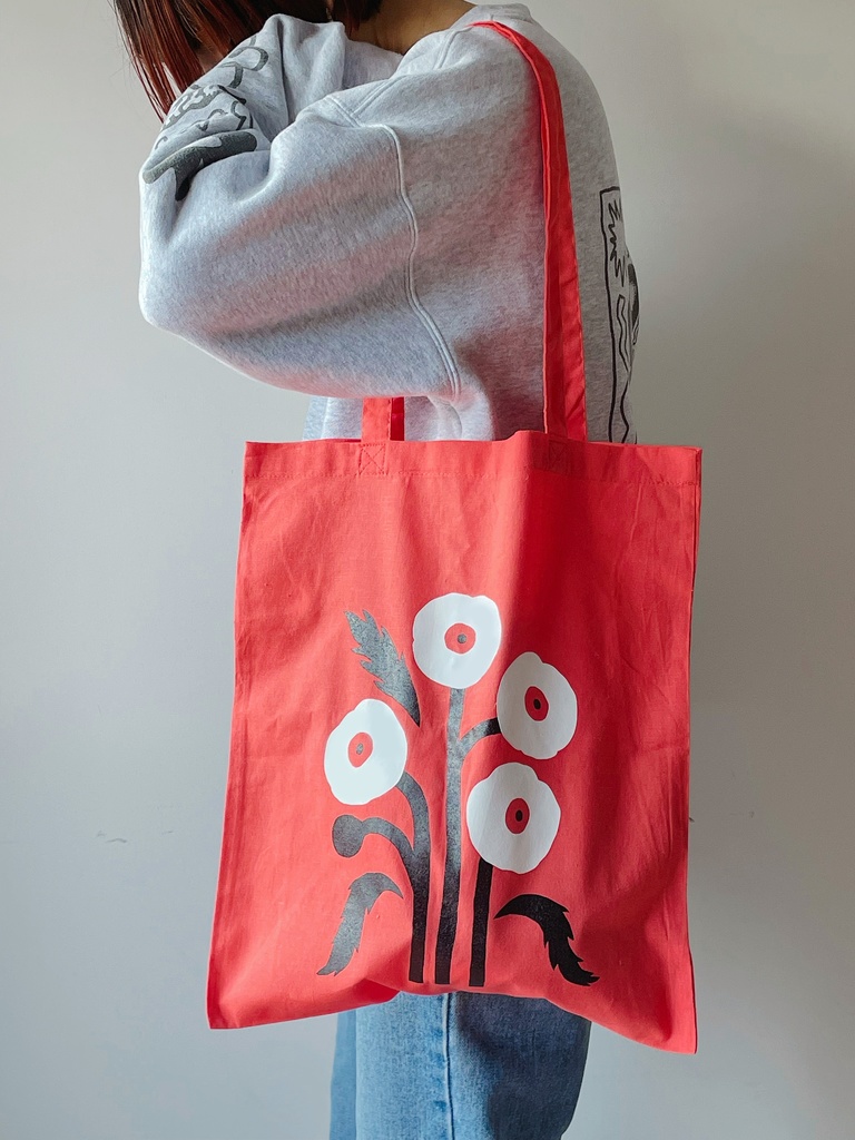 This is LOVE トートバッグ