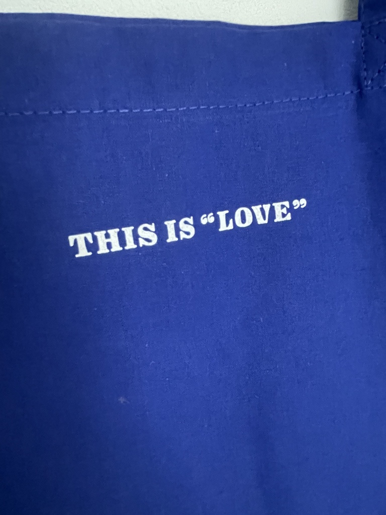 This is LOVE トートバッグ