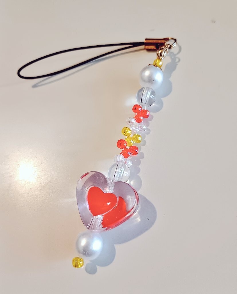 【ストラップ】気まぐれストラップ（❤）