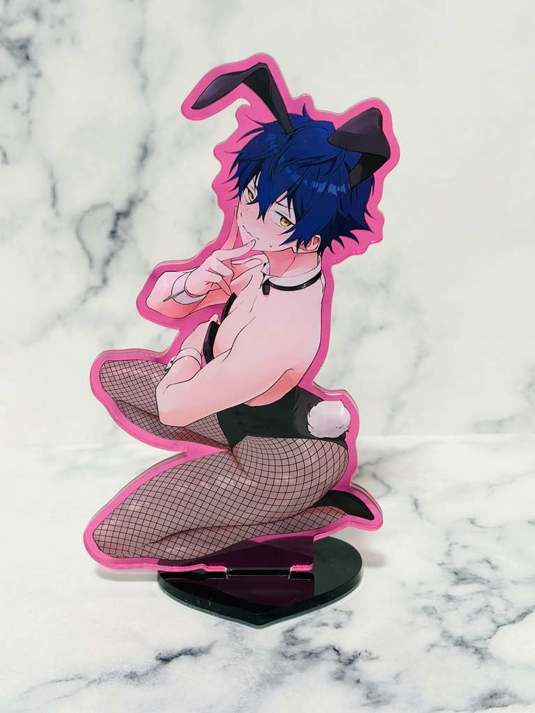 バニージュンアクスタ