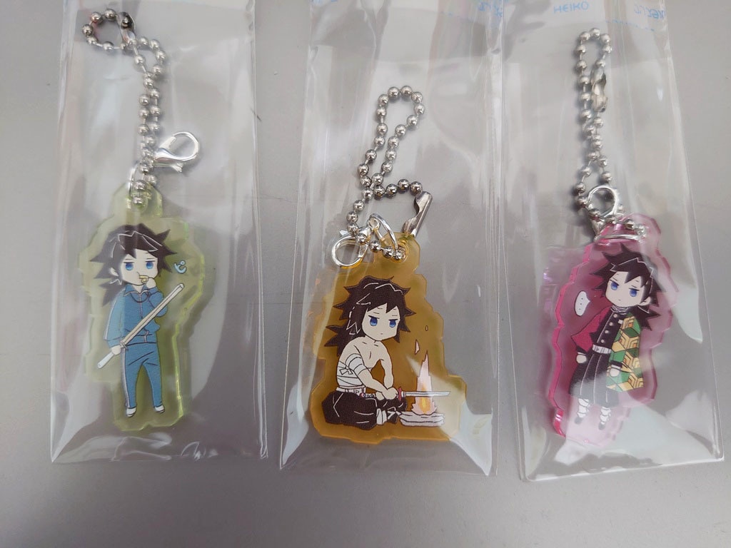 義勇さんたちのゆめかわ白アクスタ・ゆるチャーム・キャンディ袋キーホルダー